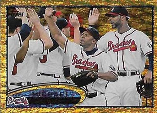 2012 Topps Злато Искра 429 Мајкл Bourn Атланта Braves MLB Бејзбол Картичка NM-MT